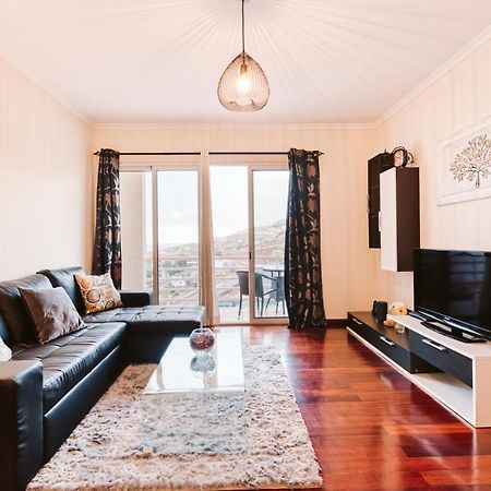 Vip VI - Sea View Apartment Canico  Bagian luar foto