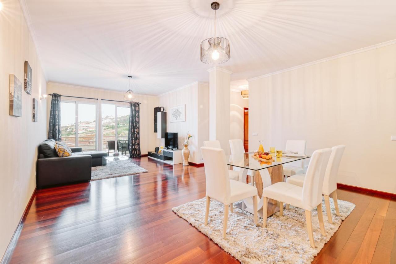 Vip VI - Sea View Apartment Canico  Bagian luar foto